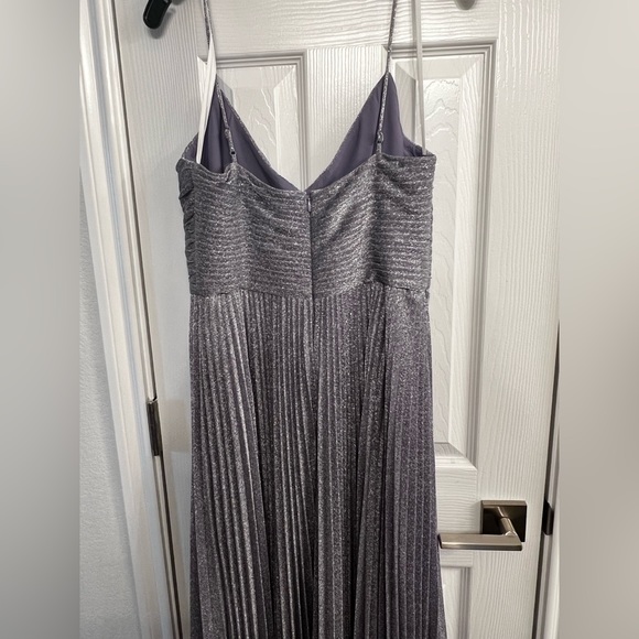 NWT $695 Halston Maycee Pleated Shimmer Jersey Gown Amethyst 10 - Picture 8 of 11
